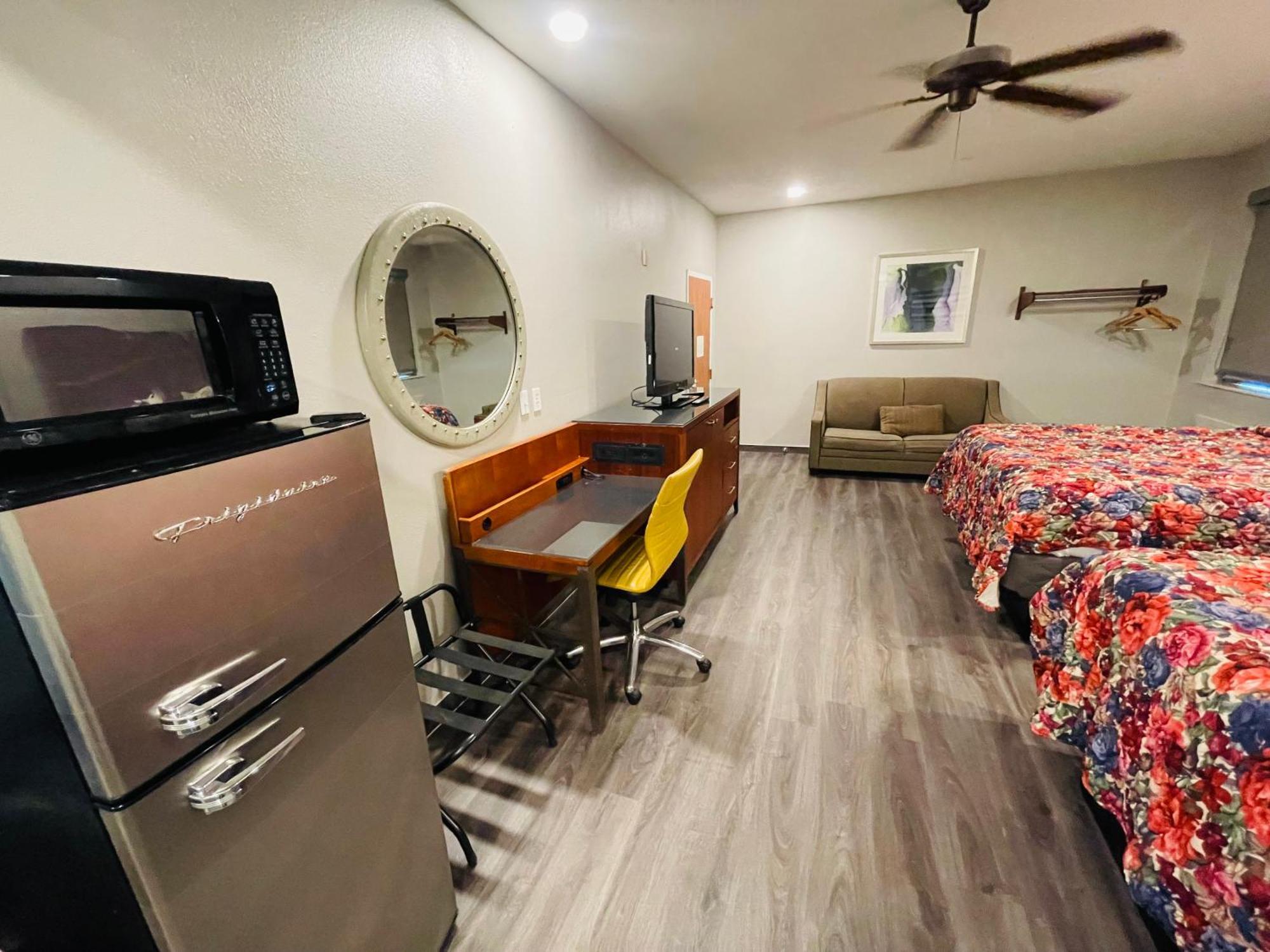 Americas Value Motel